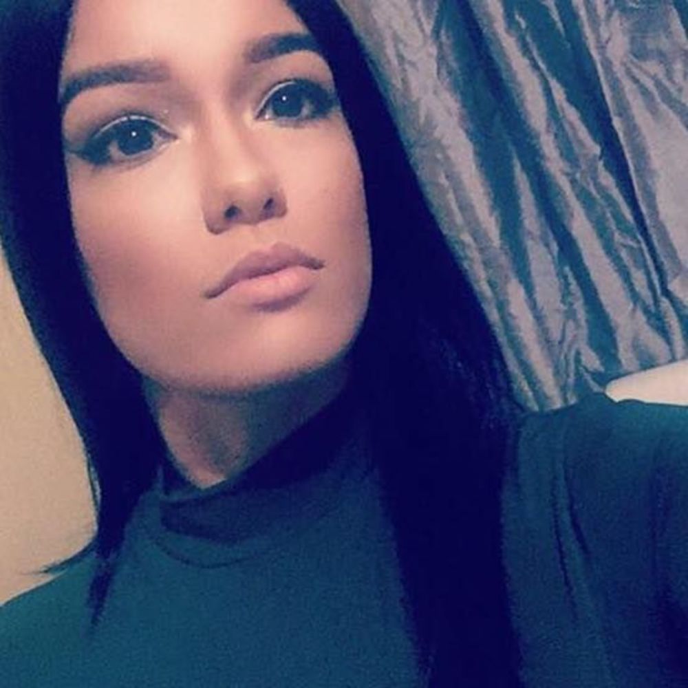 Meet your Posher, Pamela